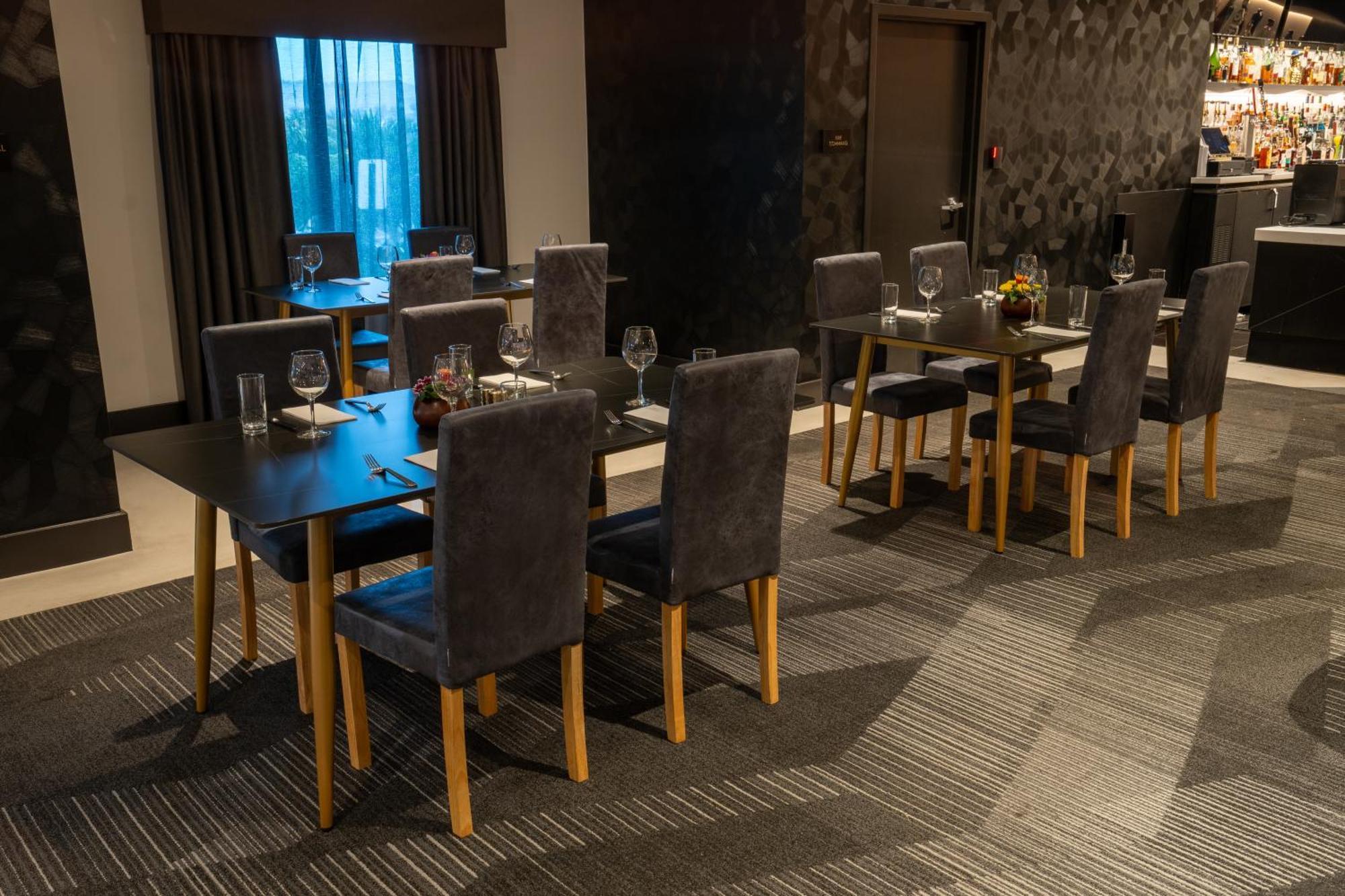 Champions Club And Hotel, Houston Westchase Экстерьер фото